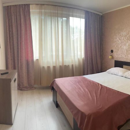 פיאטרה ניאמט Km 0 Residence מראה חיצוני תמונה